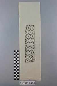 Image description is not available for DU1971.243.2